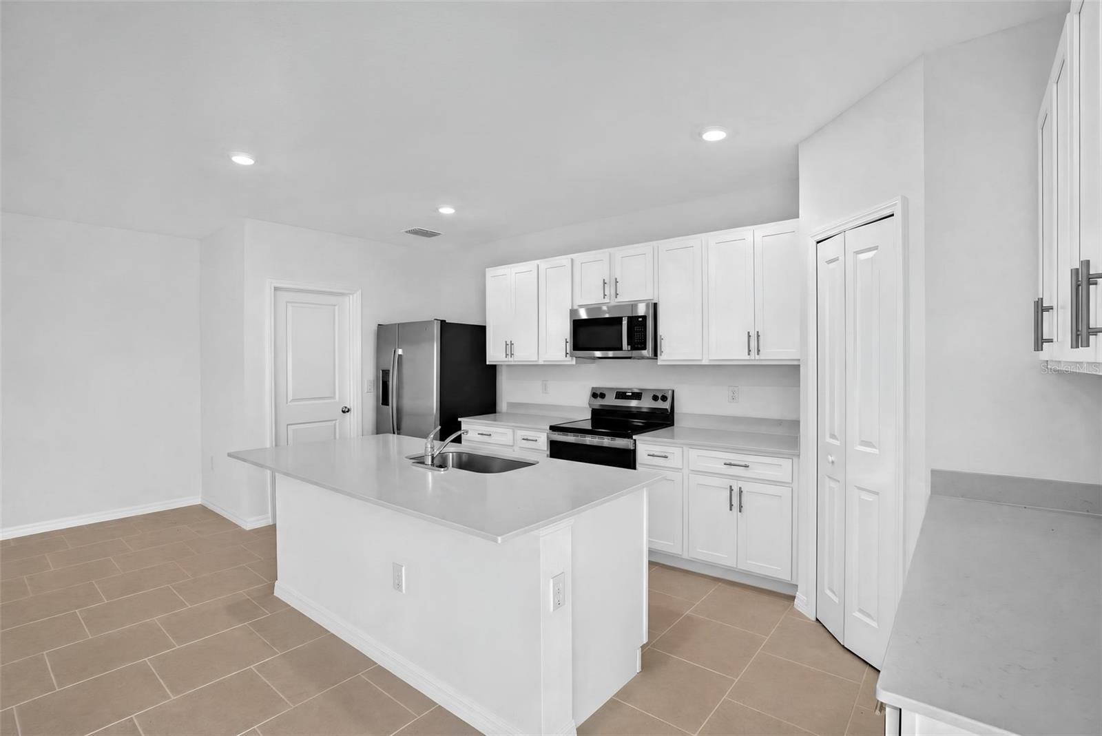 18111 MELLON STREET, Parrish, FL 34219