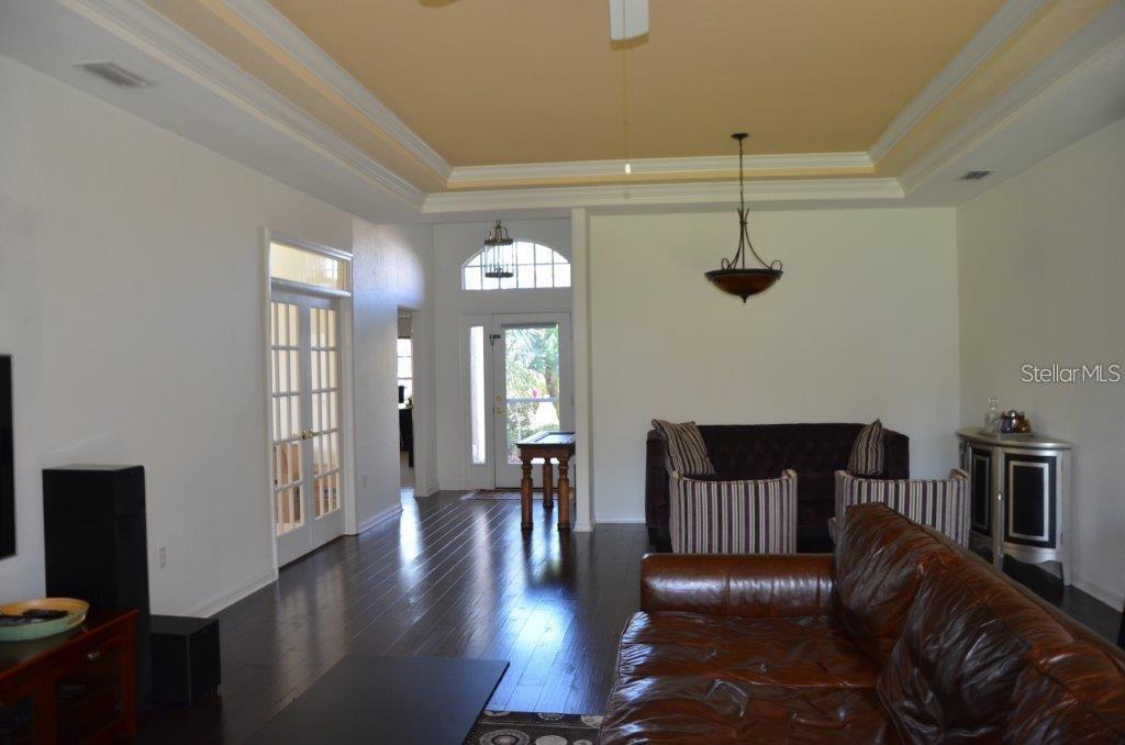 6819 74TH STREET CIRCLE E, Bradenton, FL 34203