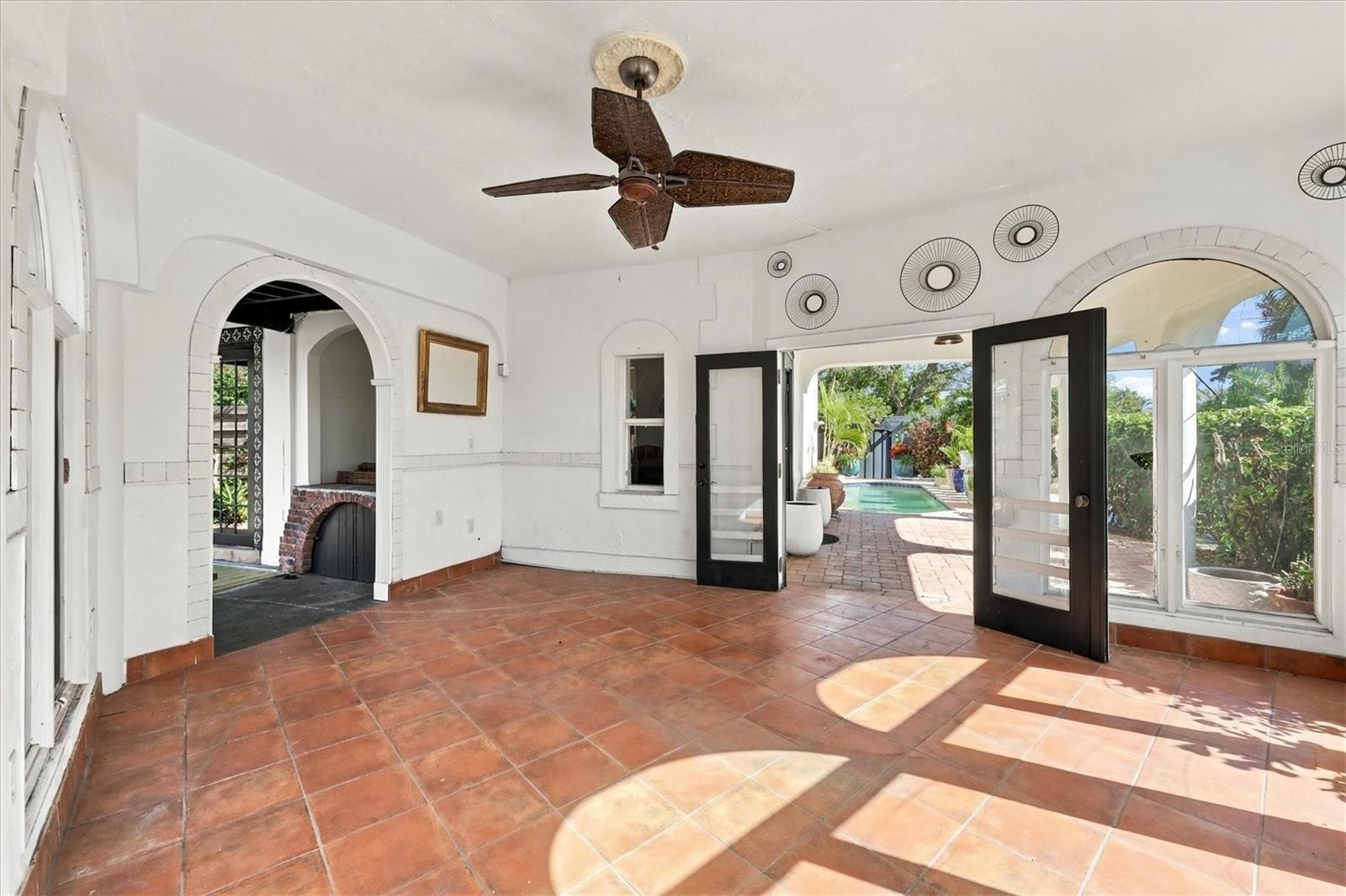 5208 HARBOR ROAD, Bradenton, FL 34209