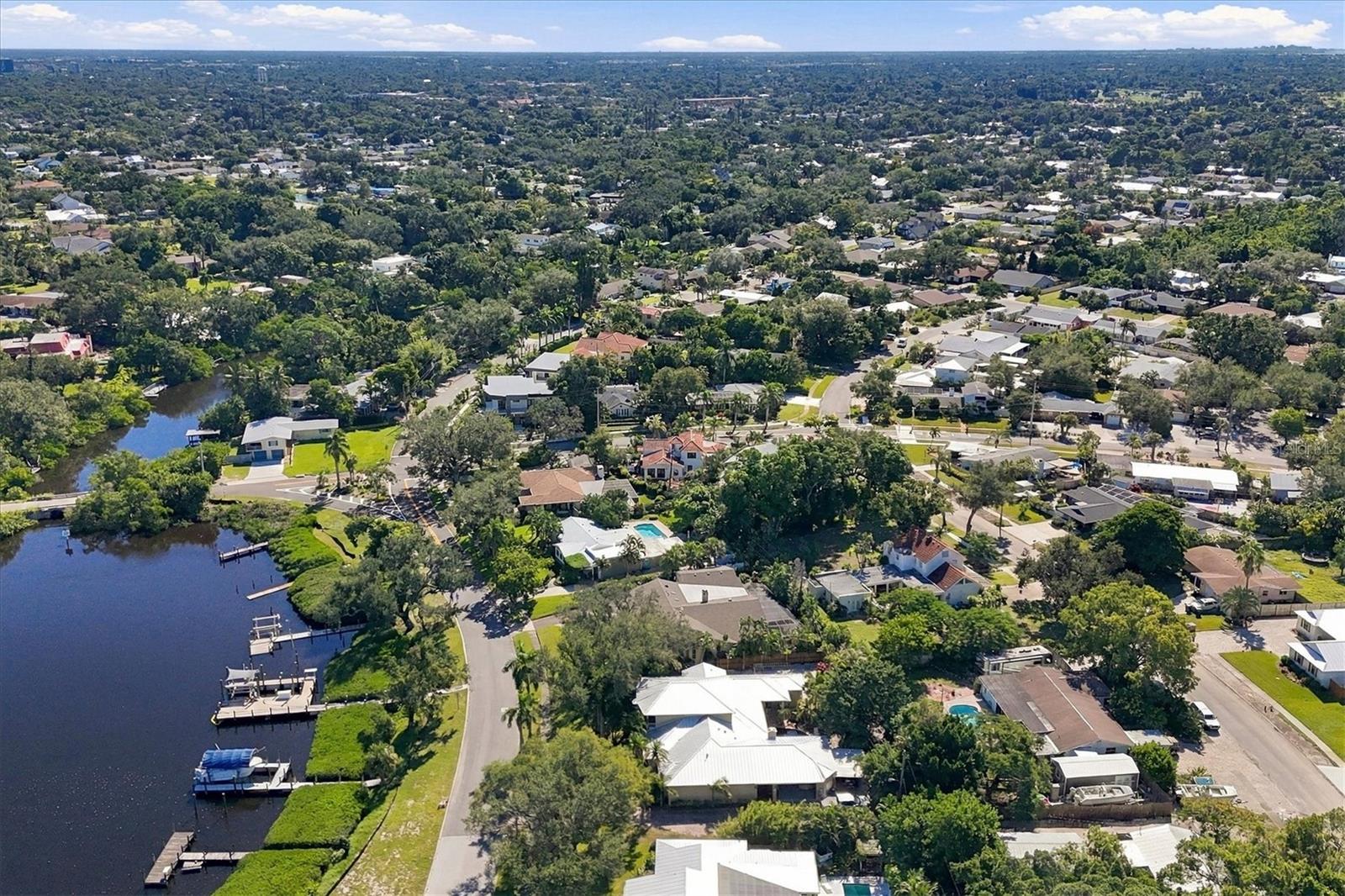 5208 HARBOR ROAD, Bradenton, FL 34209