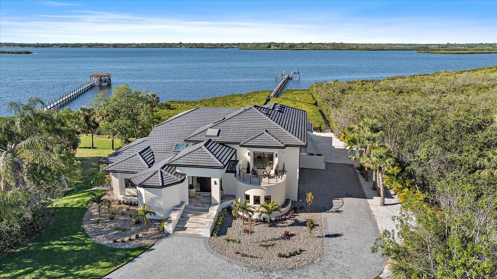6178 9TH AVENUE CIRCLE NE, Bradenton, FL 34212 6178 9TH AVENUE CIRCLE NE, Bradenton, FL 34212