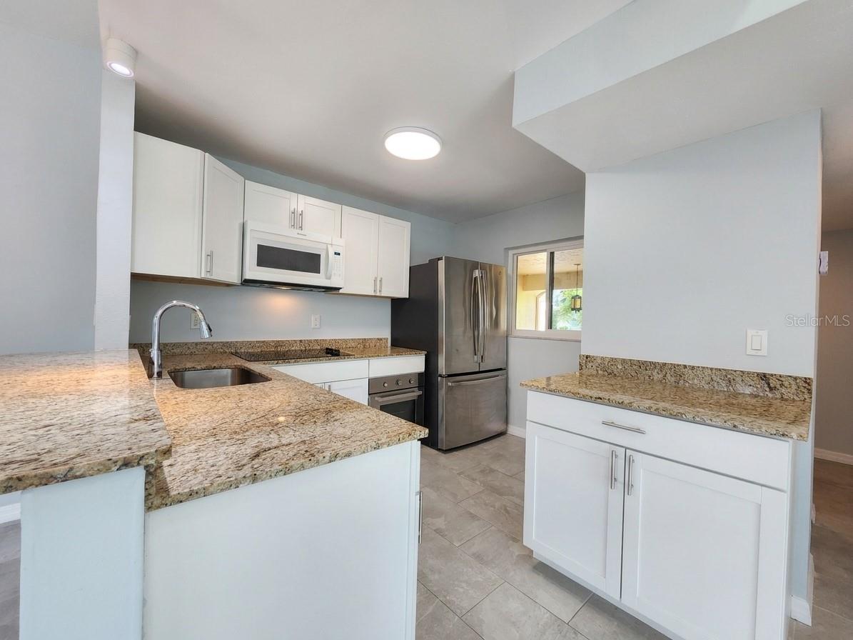 2688 CLUBHOUSE DRIVE, #201, Sarasota, FL 34232