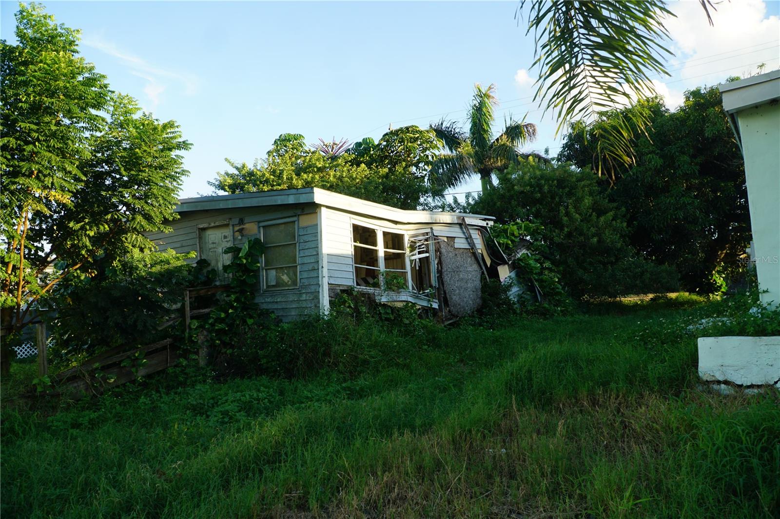 412 S COCOANUT ROAD, Pahokee, FL 33476