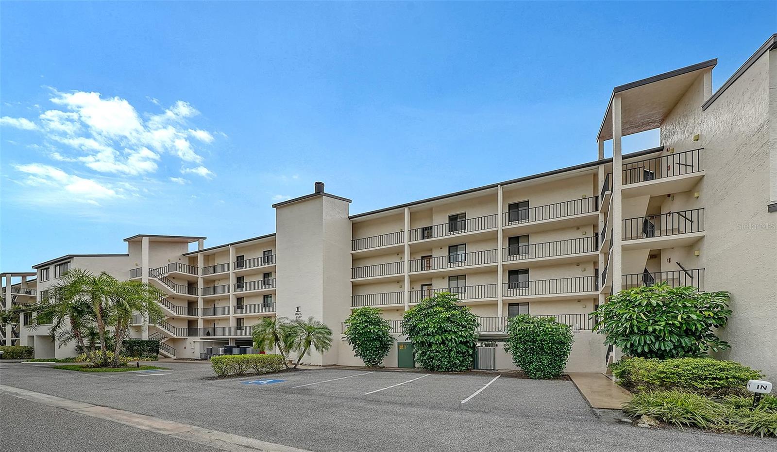 6287 MIDNIGHT PASS ROAD, #103, Sarasota, FL 34242
