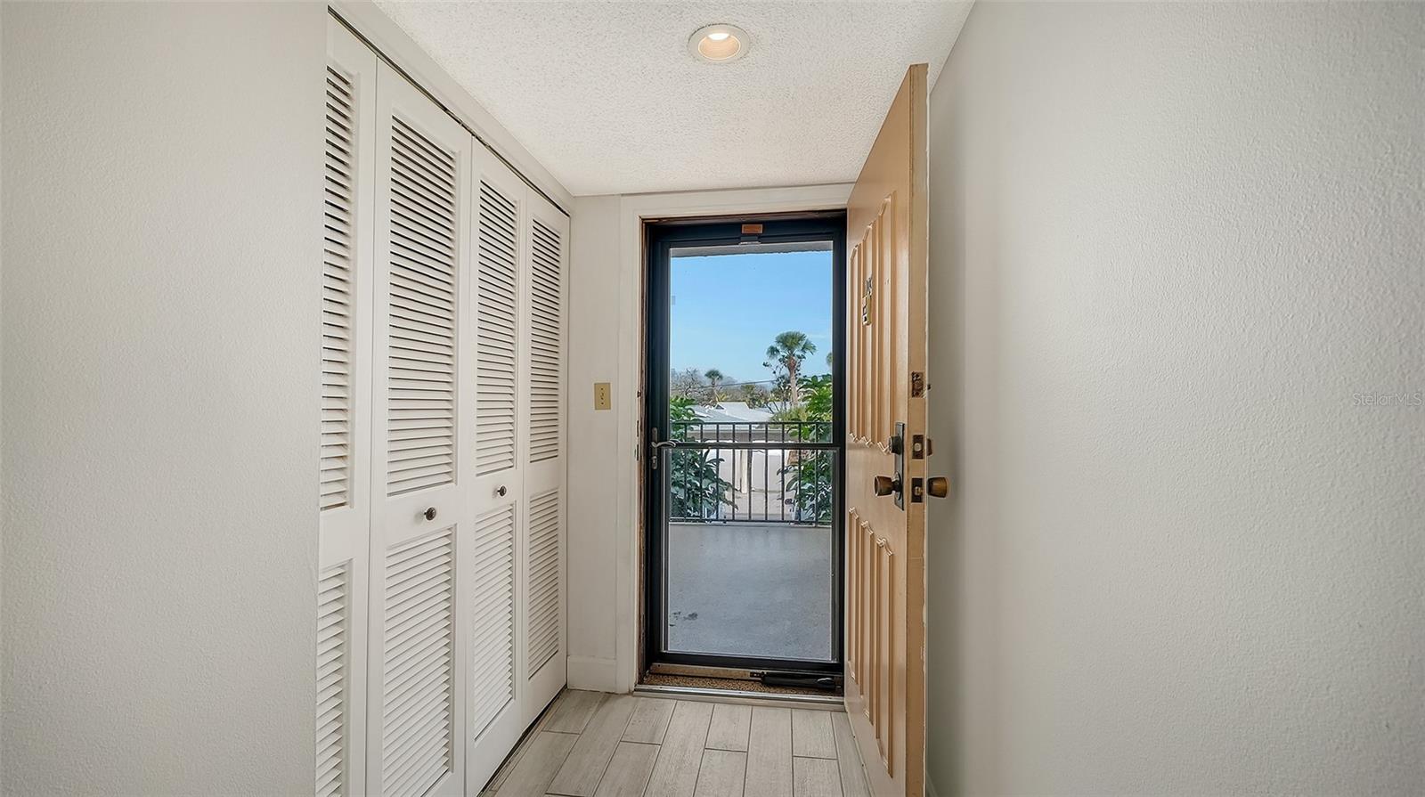 6287 MIDNIGHT PASS ROAD, #103, Sarasota, FL 34242