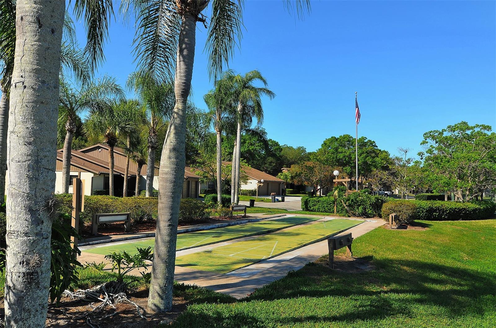 510 OAK HILL CIRCLE, #9, Sarasota, FL 34232