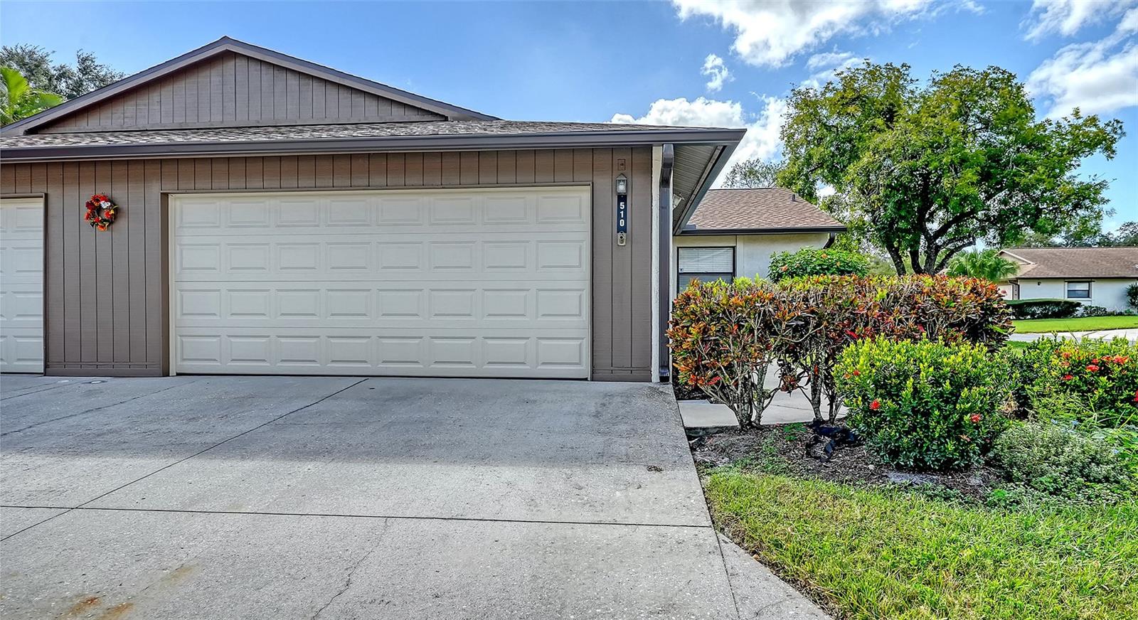 510 OAK HILL CIRCLE, #9, Sarasota, FL 34232