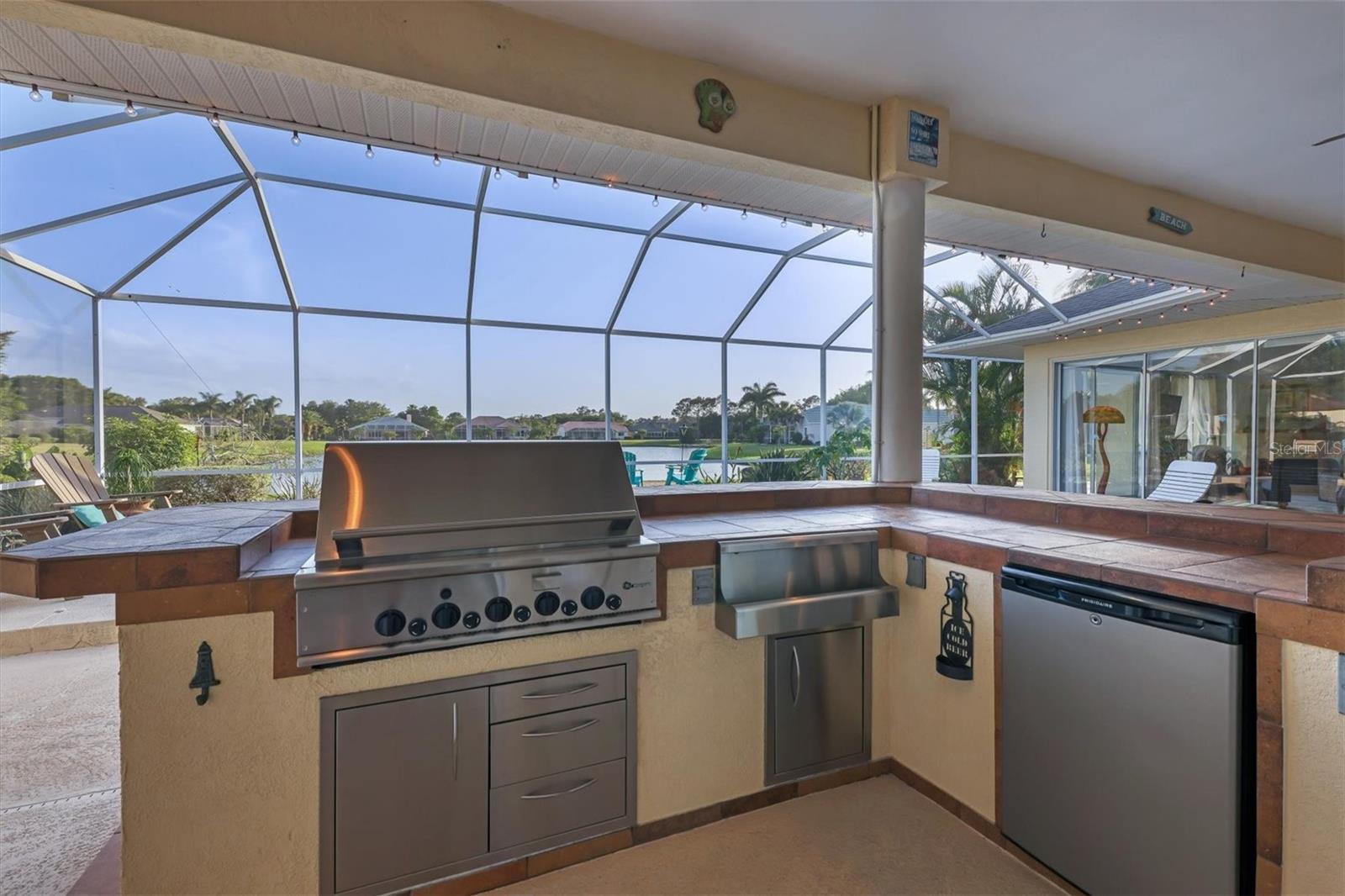 9910 LAUREL VALLEY AVENUE CIRCLE, Bradenton, FL 34202