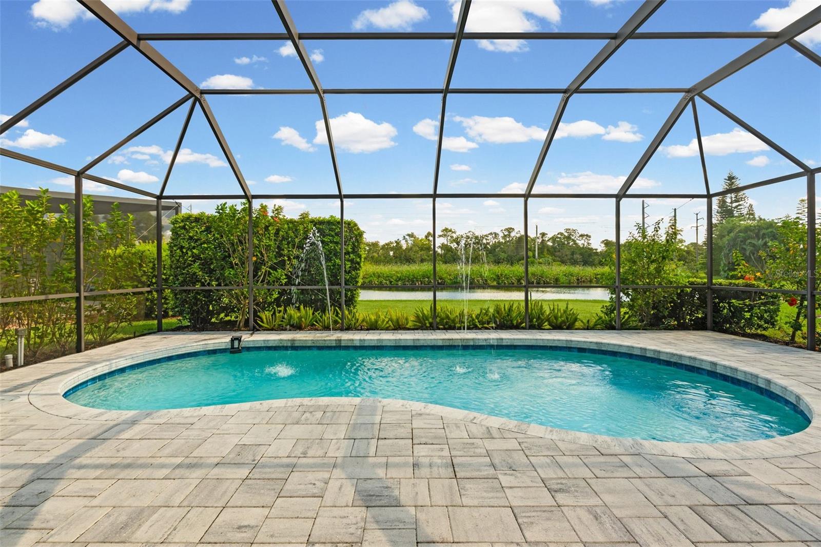 7164 DREWRYS BLUFF, Bradenton, FL 34203