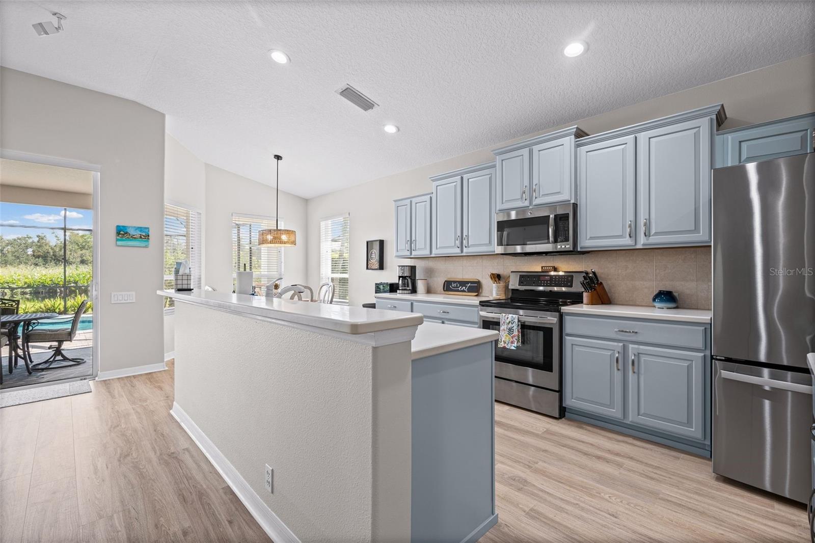 7164 DREWRYS BLUFF, Bradenton, FL 34203