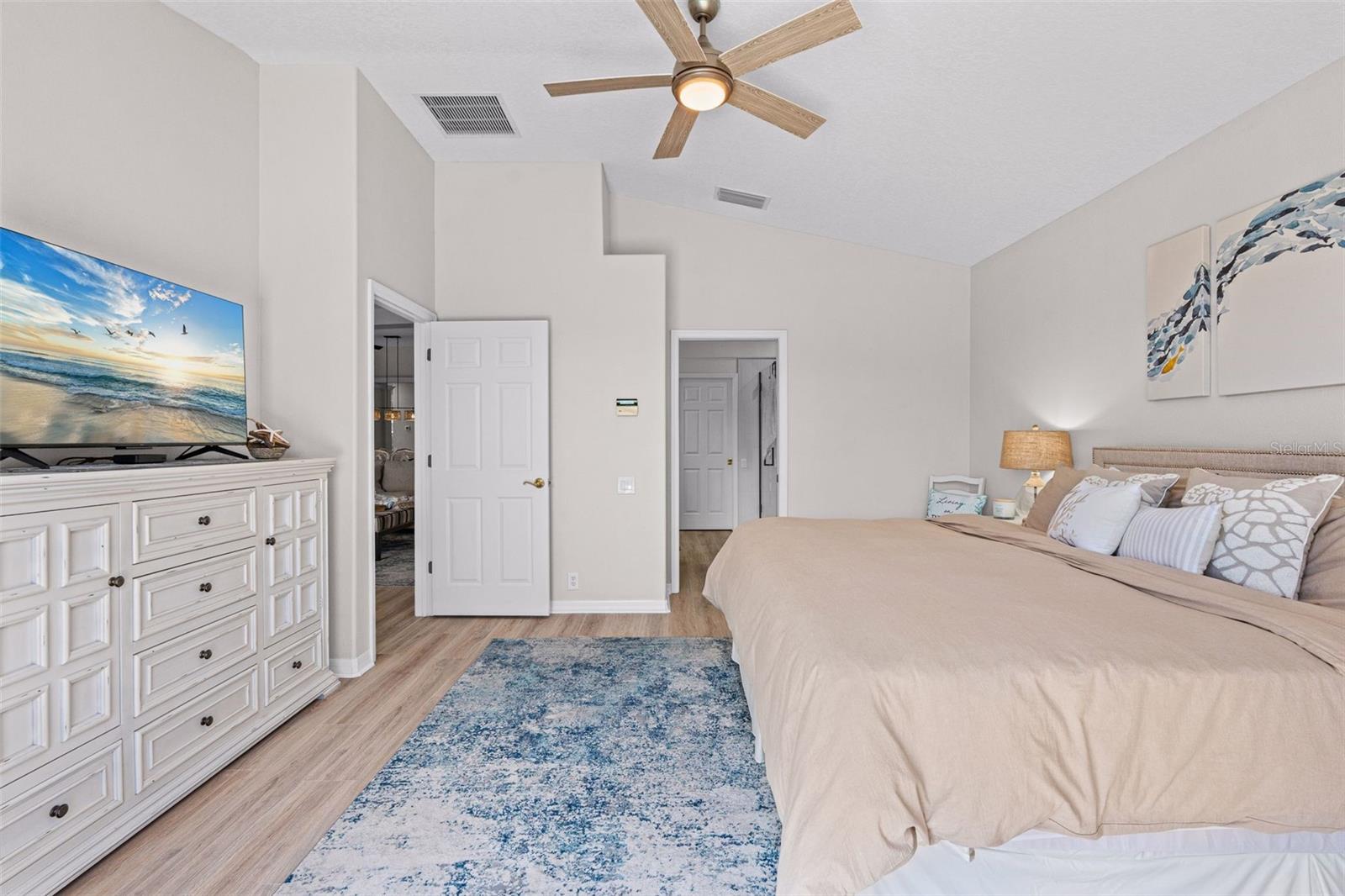 7164 DREWRYS BLUFF, Bradenton, FL 34203