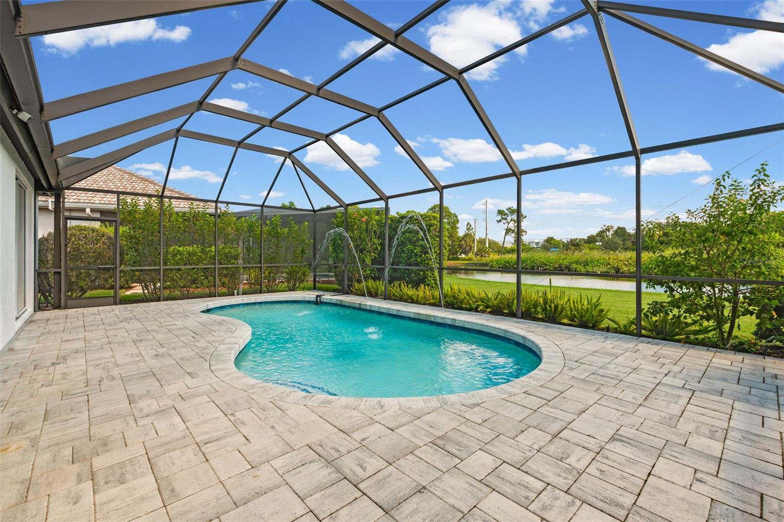 7164 DREWRYS BLUFF, Bradenton, FL 34203