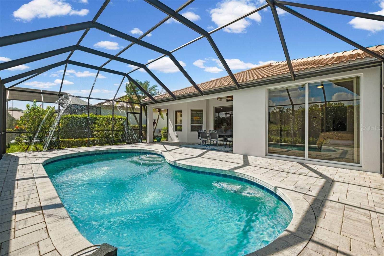 7164 DREWRYS BLUFF, Bradenton, FL 34203