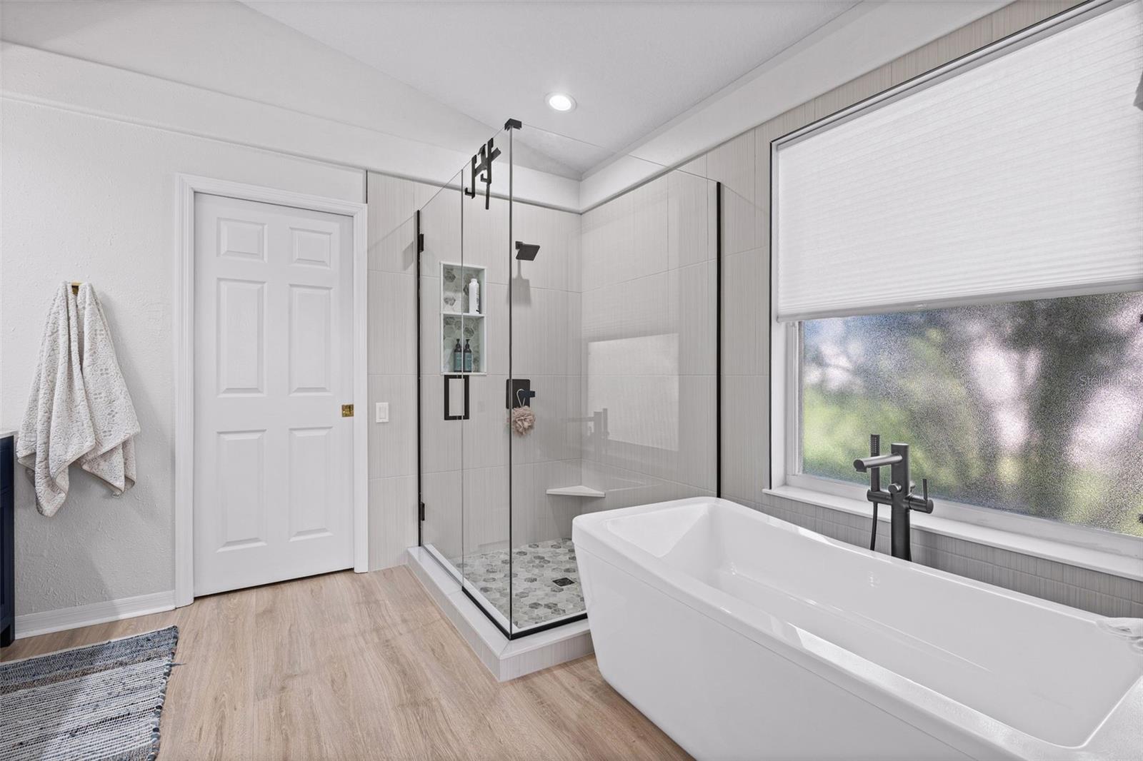 7164 DREWRYS BLUFF, Bradenton, FL 34203