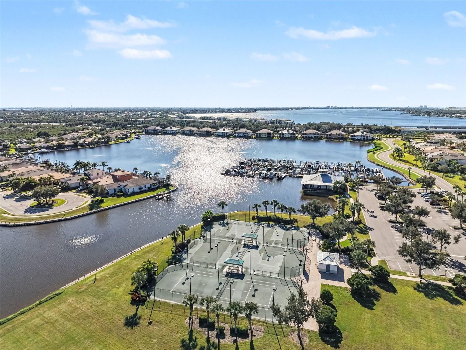 1010 TIDEWATER SHORES LOOP, #304, Bradenton, FL 34208