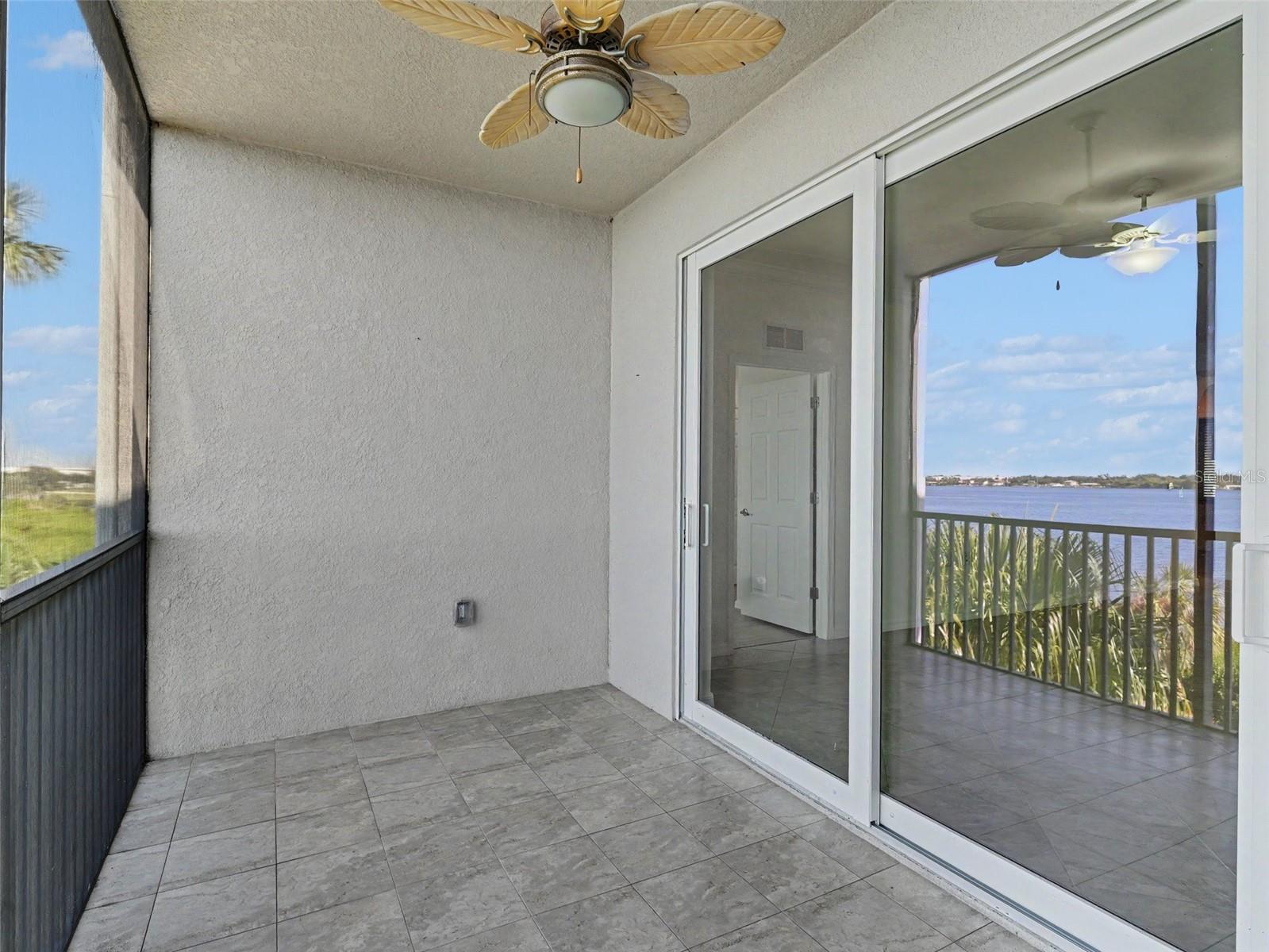 1010 TIDEWATER SHORES LOOP, #304, Bradenton, FL 34208