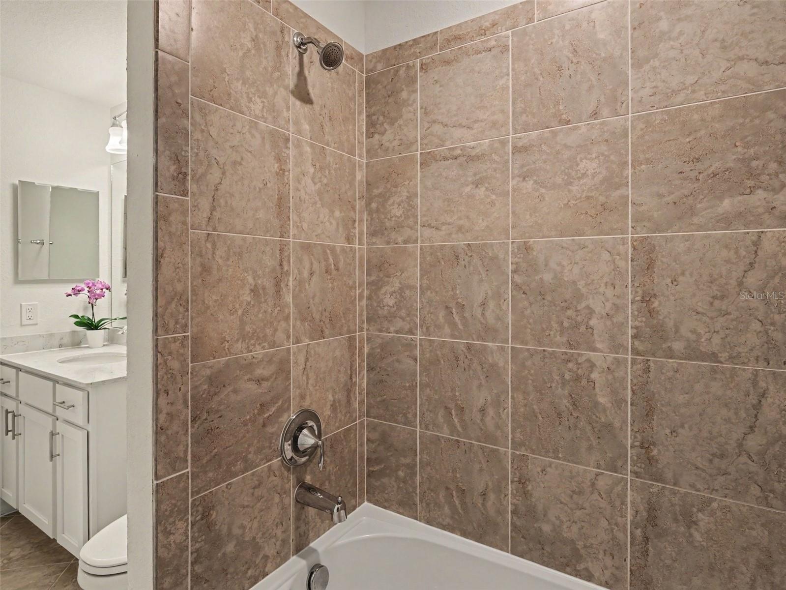 1010 TIDEWATER SHORES LOOP, #304, Bradenton, FL 34208