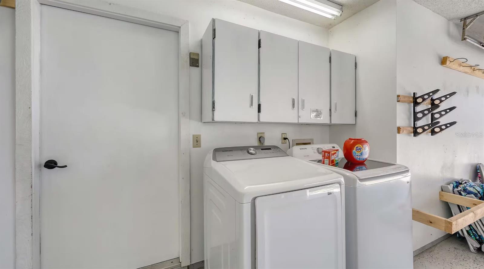 7104 9TH AVENUE DRIVE NW, Bradenton, FL 34209