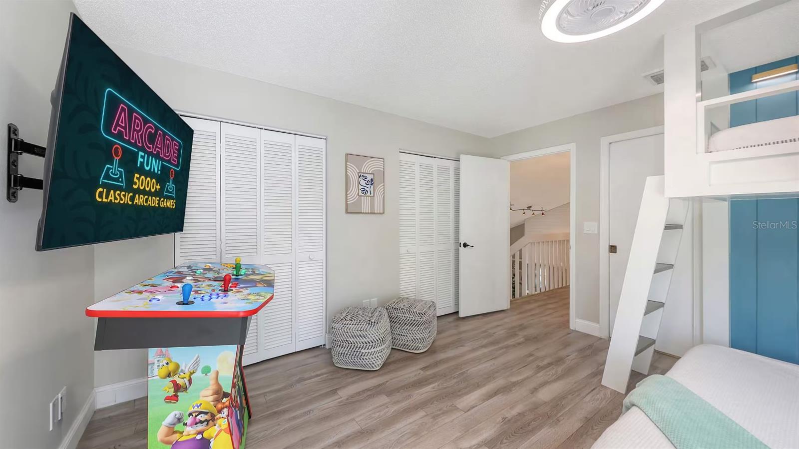 7104 9TH AVENUE DRIVE NW, Bradenton, FL 34209