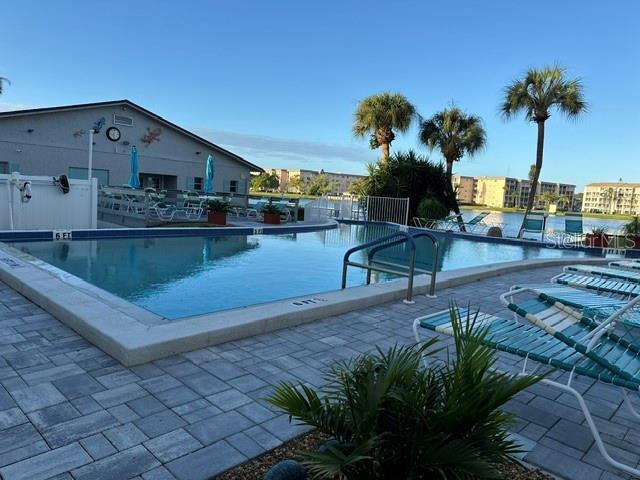3108 LAKE BAYSHORE DRIVE, #211, Bradenton, FL 34205