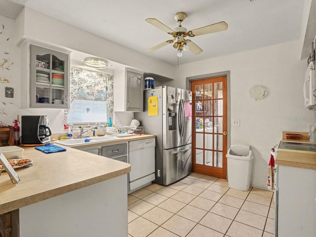 6313 SWEETWATER DRIVE E, Lakeland, FL 33811