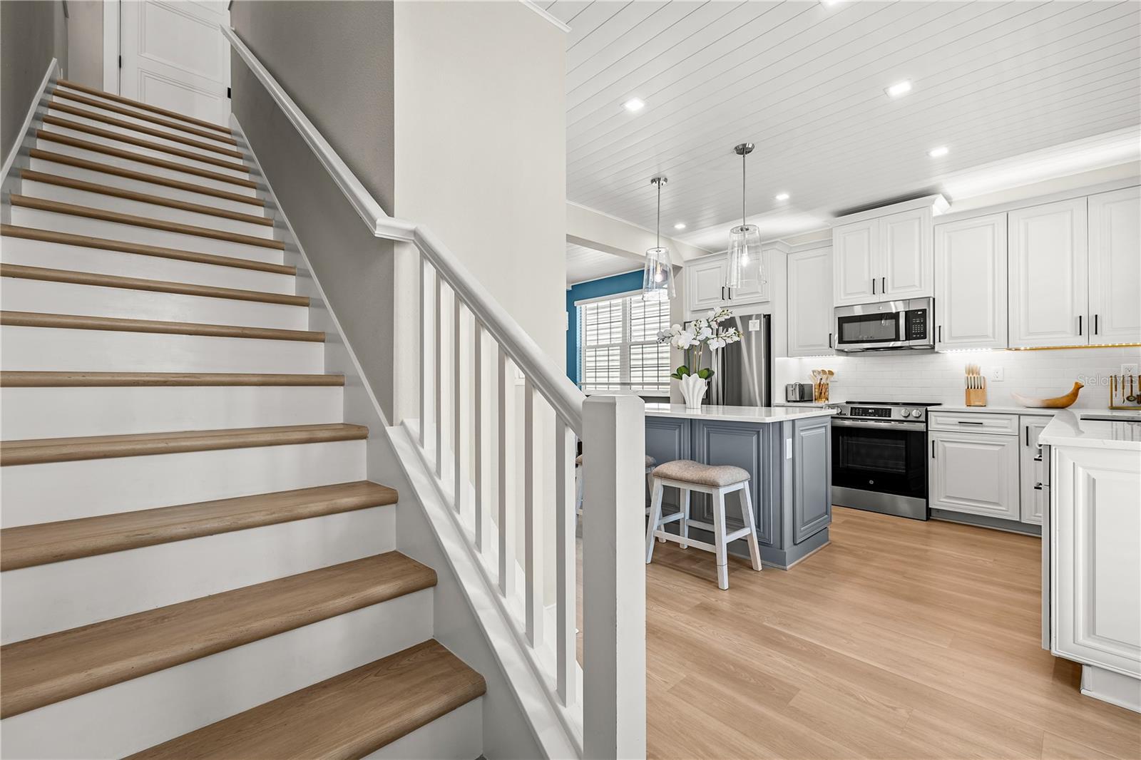 4318 MARINA VIEW WAY, Cortez, FL 34215
