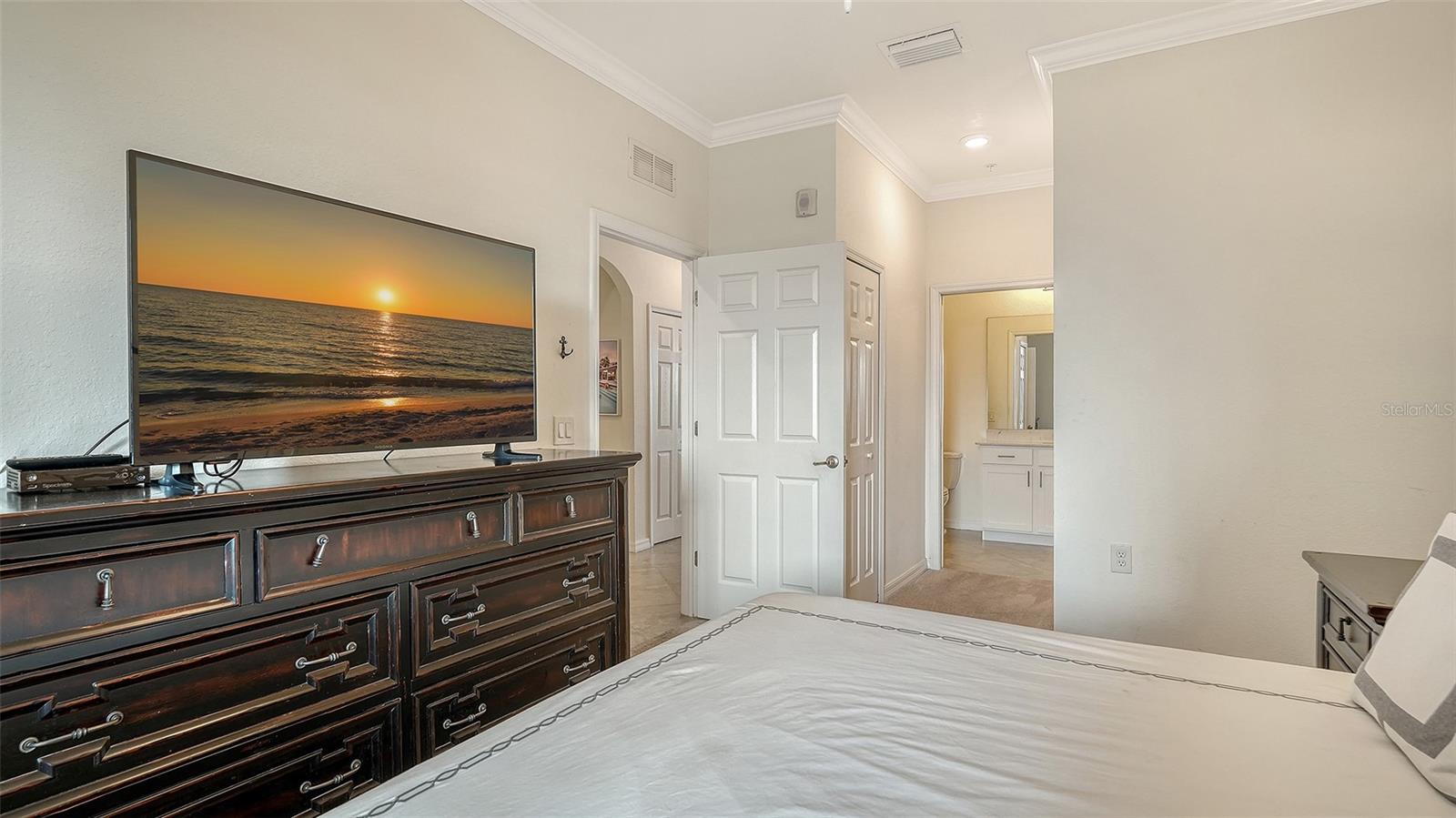 1010 TIDEWATER SHORES LOOP, #406, Bradenton, FL 34208