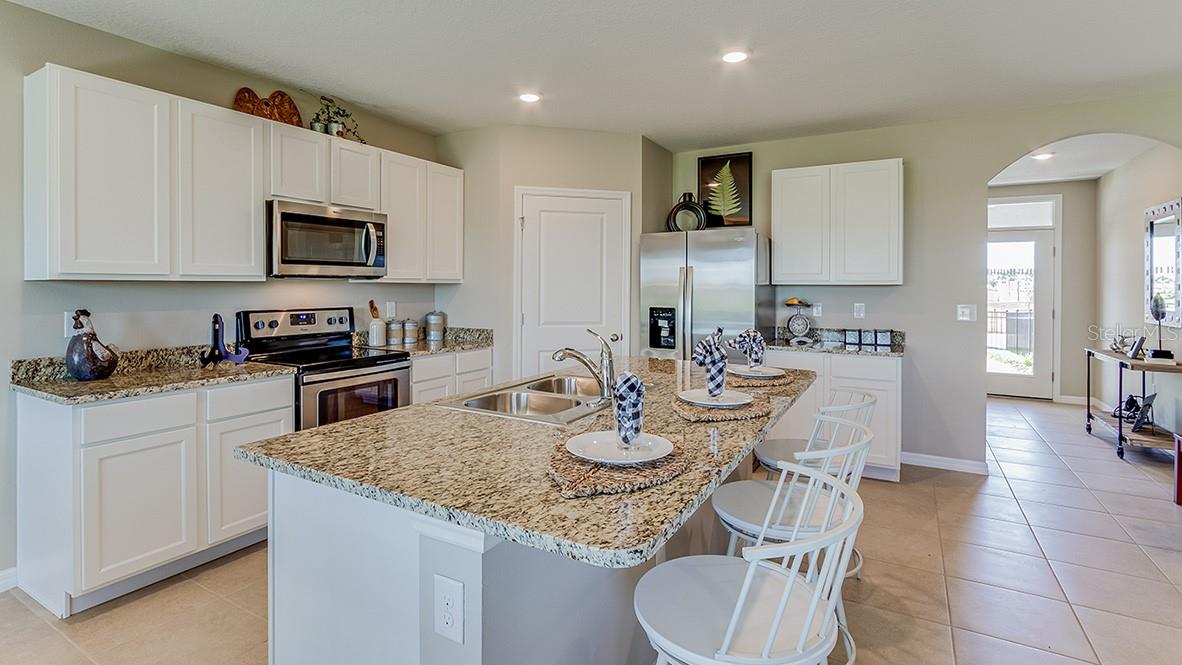 1138 BOURBON AVENUE, Bradenton, FL 34212 1138 BOURBON AVENUE, Bradenton, FL 34212