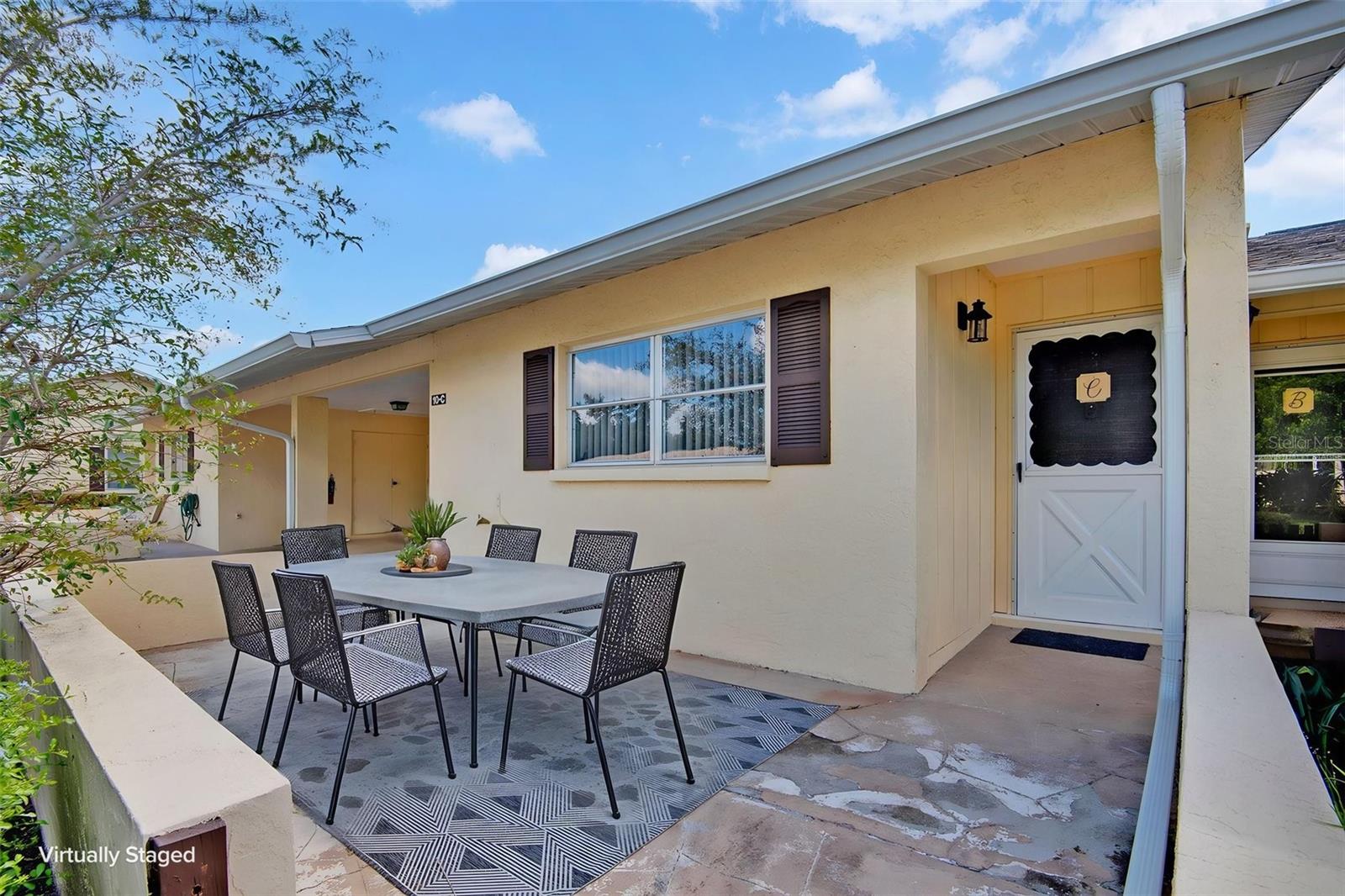 Cozy Front Patio-virtually staged