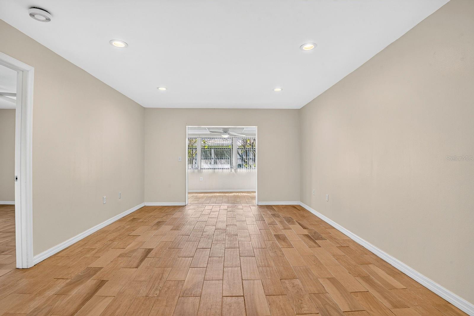 Living/Dining Room