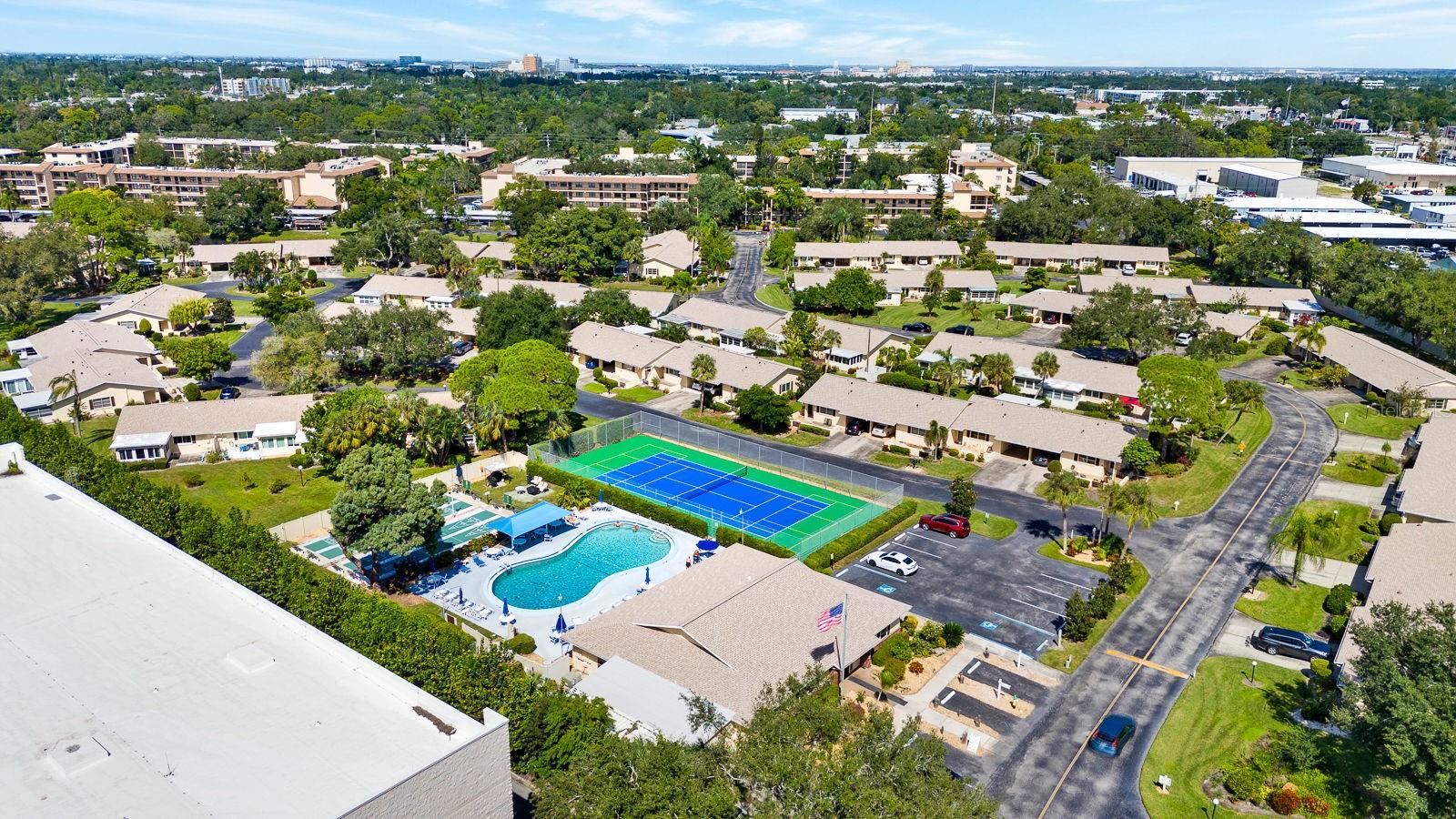 390 301 BOULEVARD W, #10C, Bradenton, FL 34205