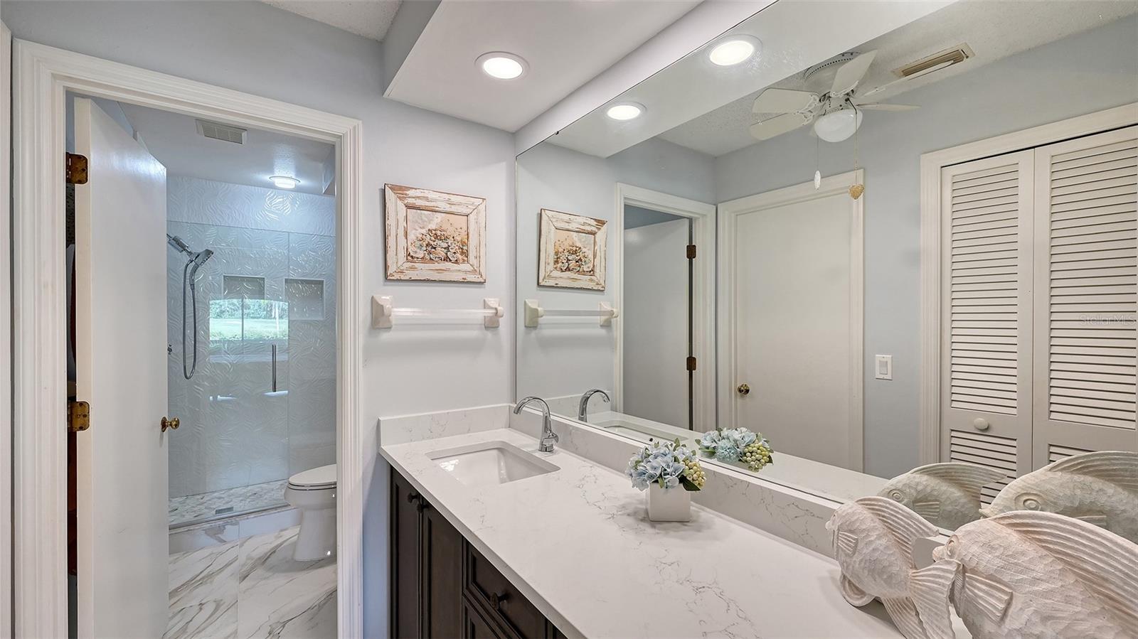 3814 OAKLEY GREENE, #27, Sarasota, FL 34235