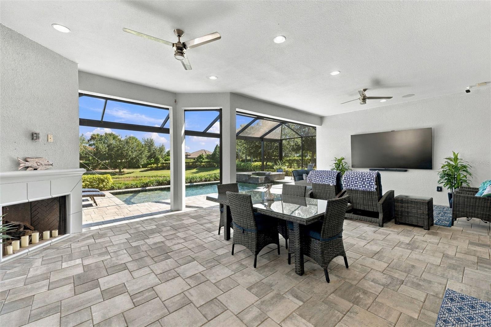 Outdoor Dining and Living Room with ample under ceiling space