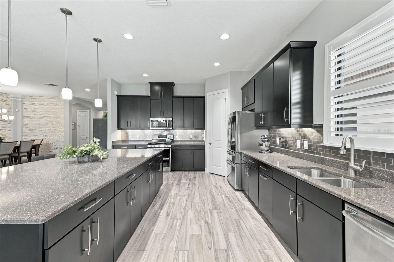 4723 BENITO COURT, Bradenton, FL 34211