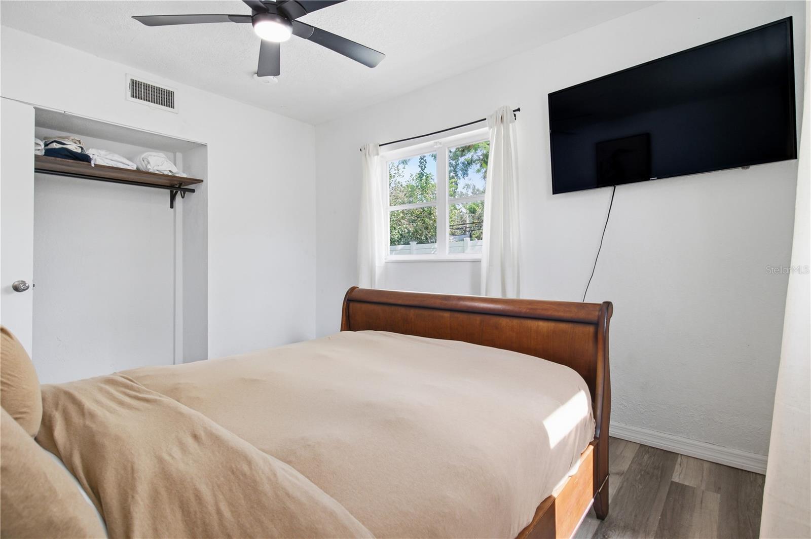 1807 DOUGLAS AVENUE, Clearwater, FL 33755