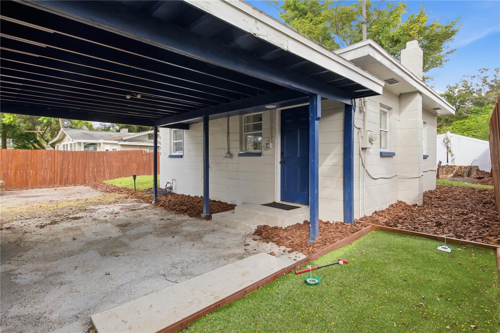 1807 DOUGLAS AVENUE, Clearwater, FL 33755