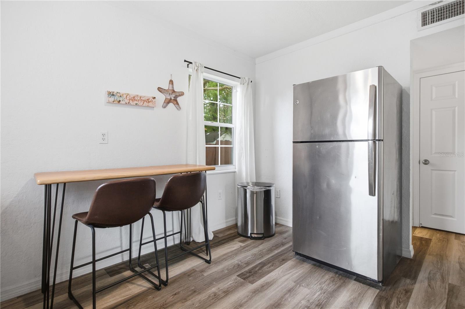 1807 DOUGLAS AVENUE, Clearwater, FL 33755