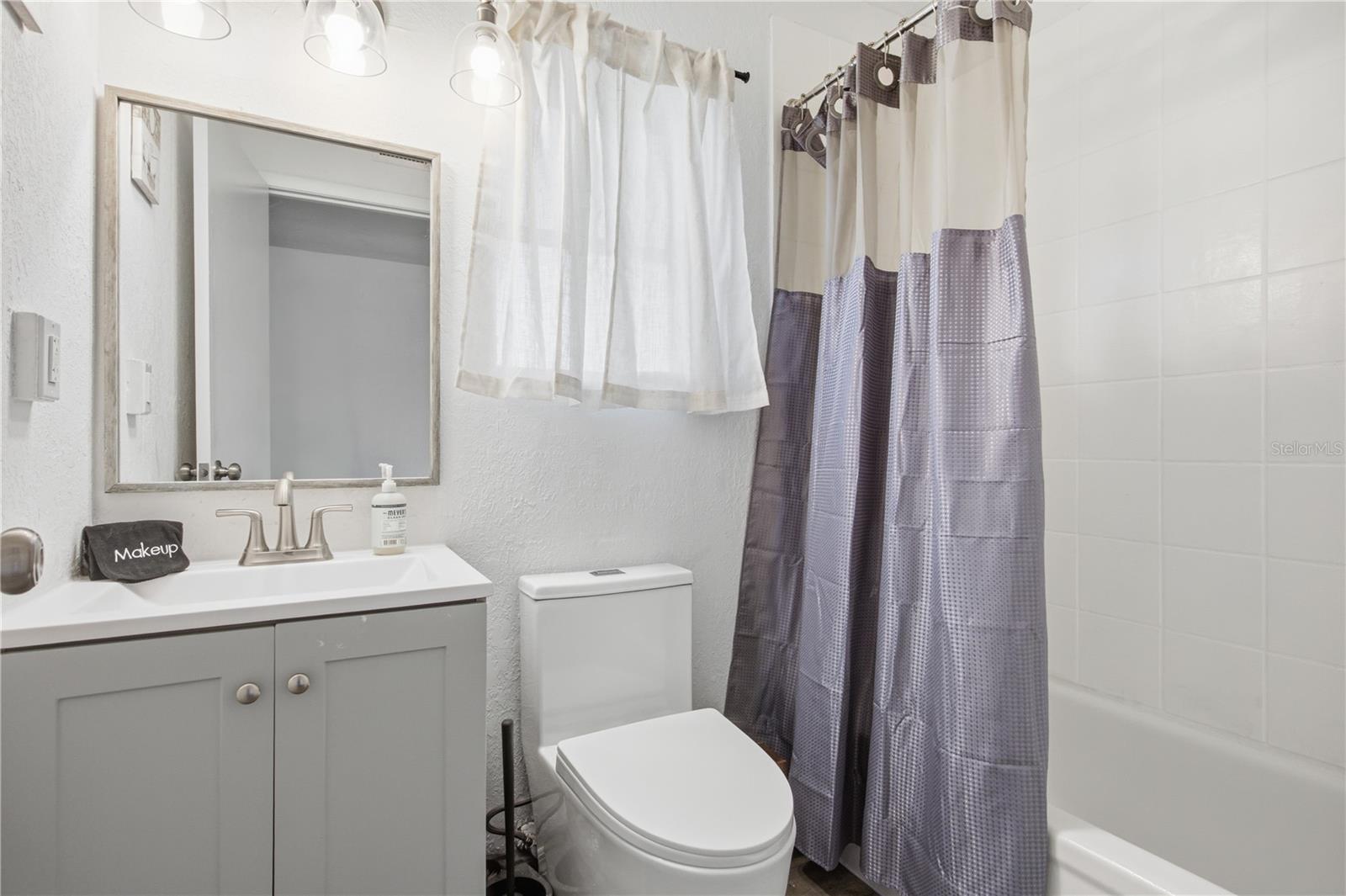 1807 DOUGLAS AVENUE, Clearwater, FL 33755