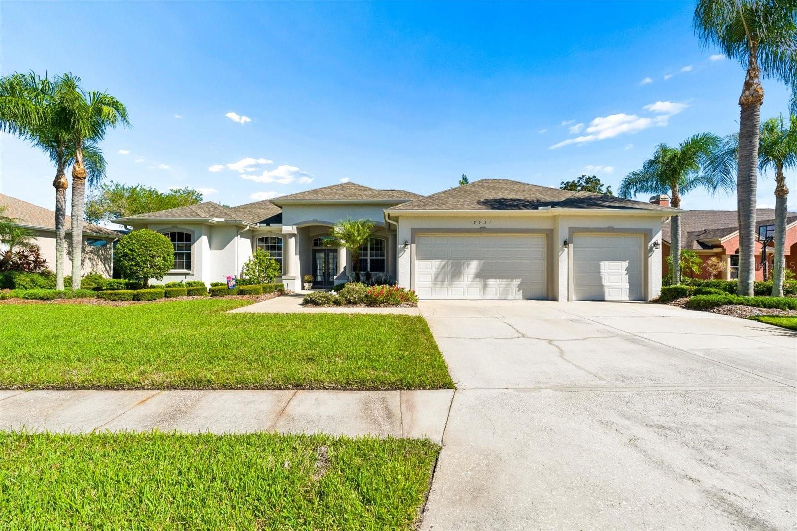 9921 LAUREL VALLEY AVENUE CIRCLE, Bradenton, FL 34202