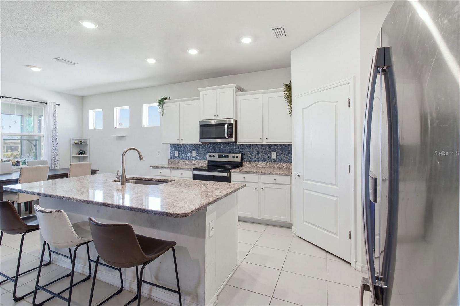 5910 OAK BRIDGE COURT, Bradenton, FL 34211