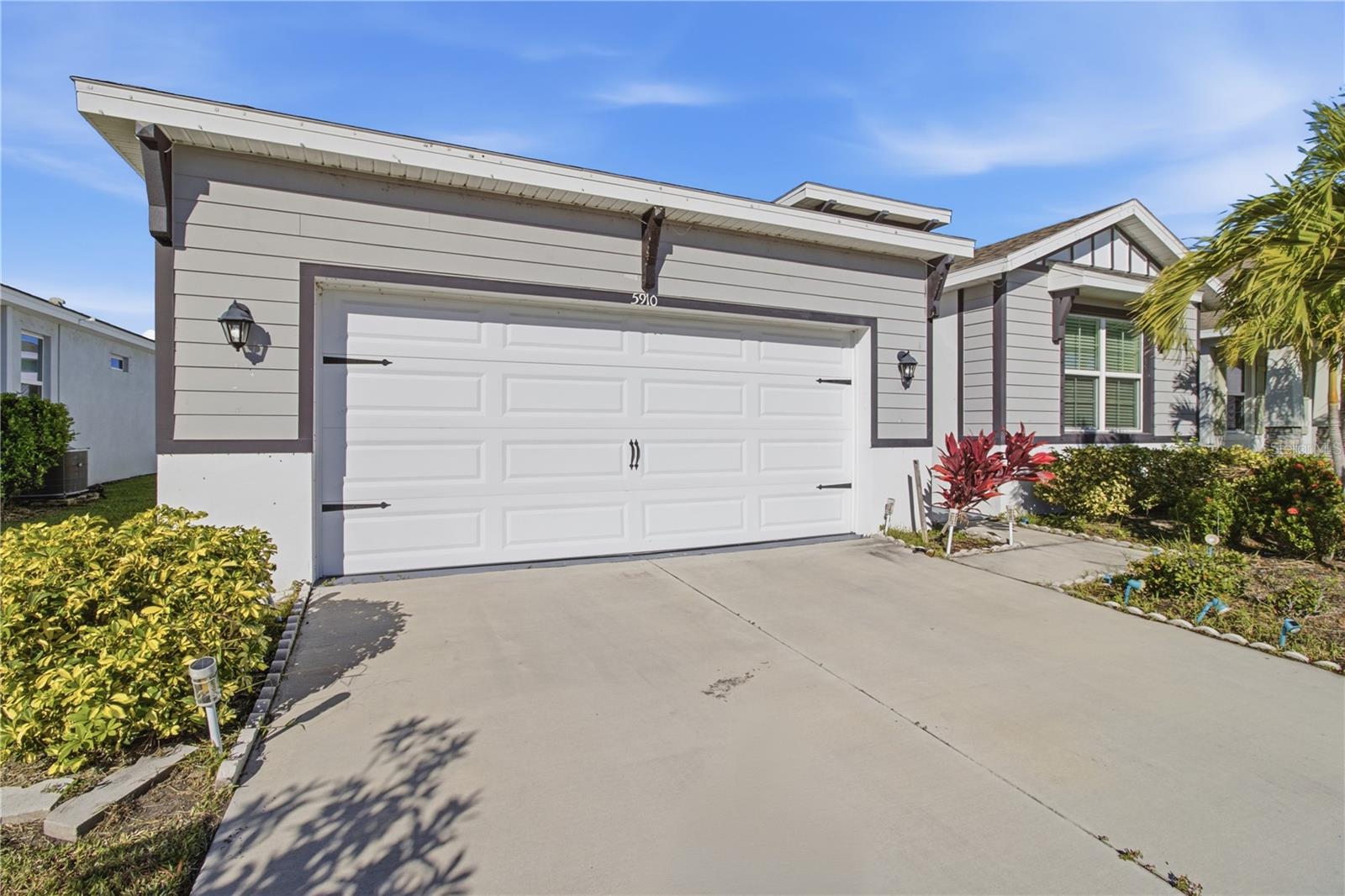 5910 OAK BRIDGE COURT, Bradenton, FL 34211
