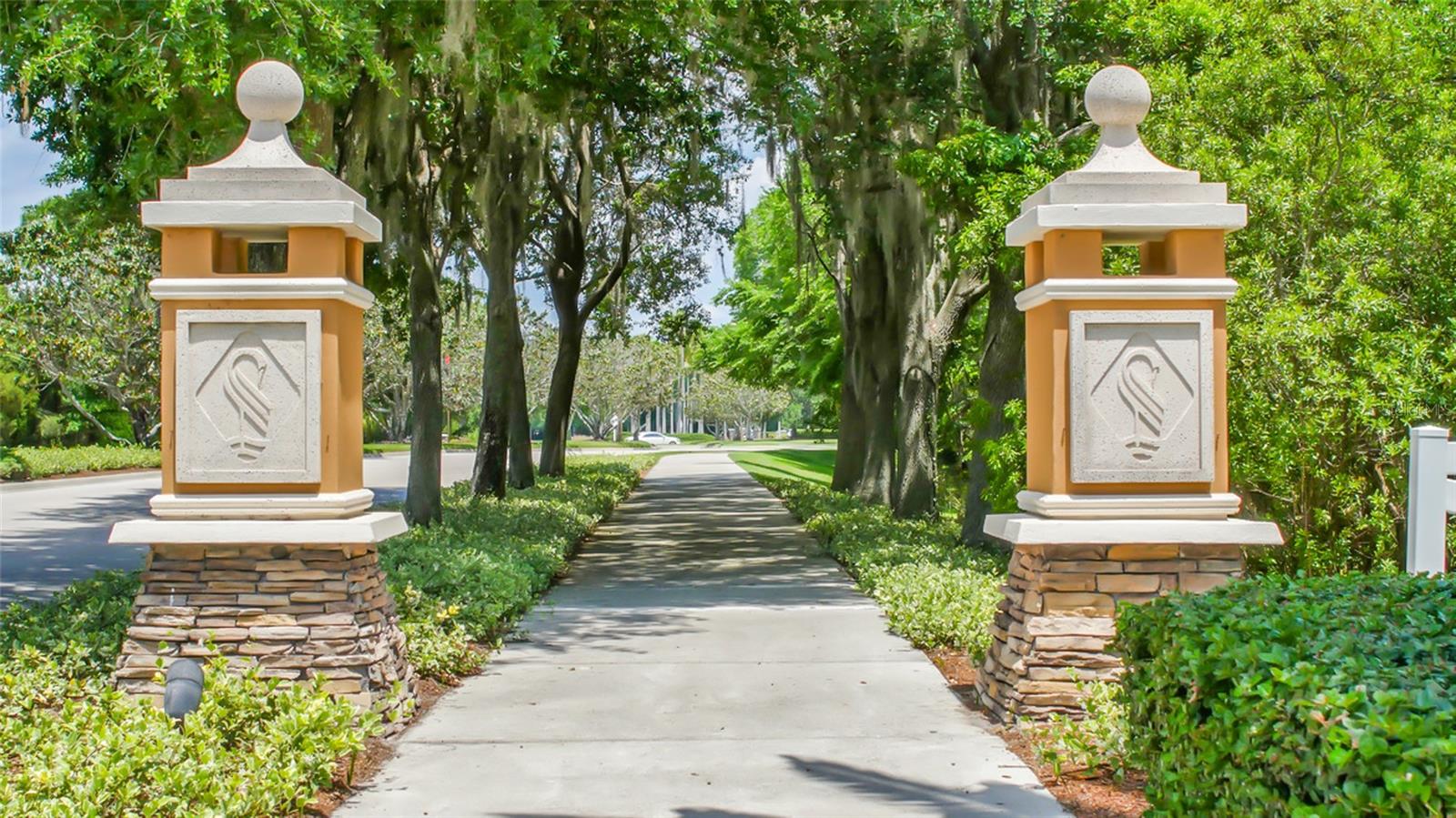 6918 BRIER CREEK COURT, Lakewood Ranch, FL 34202