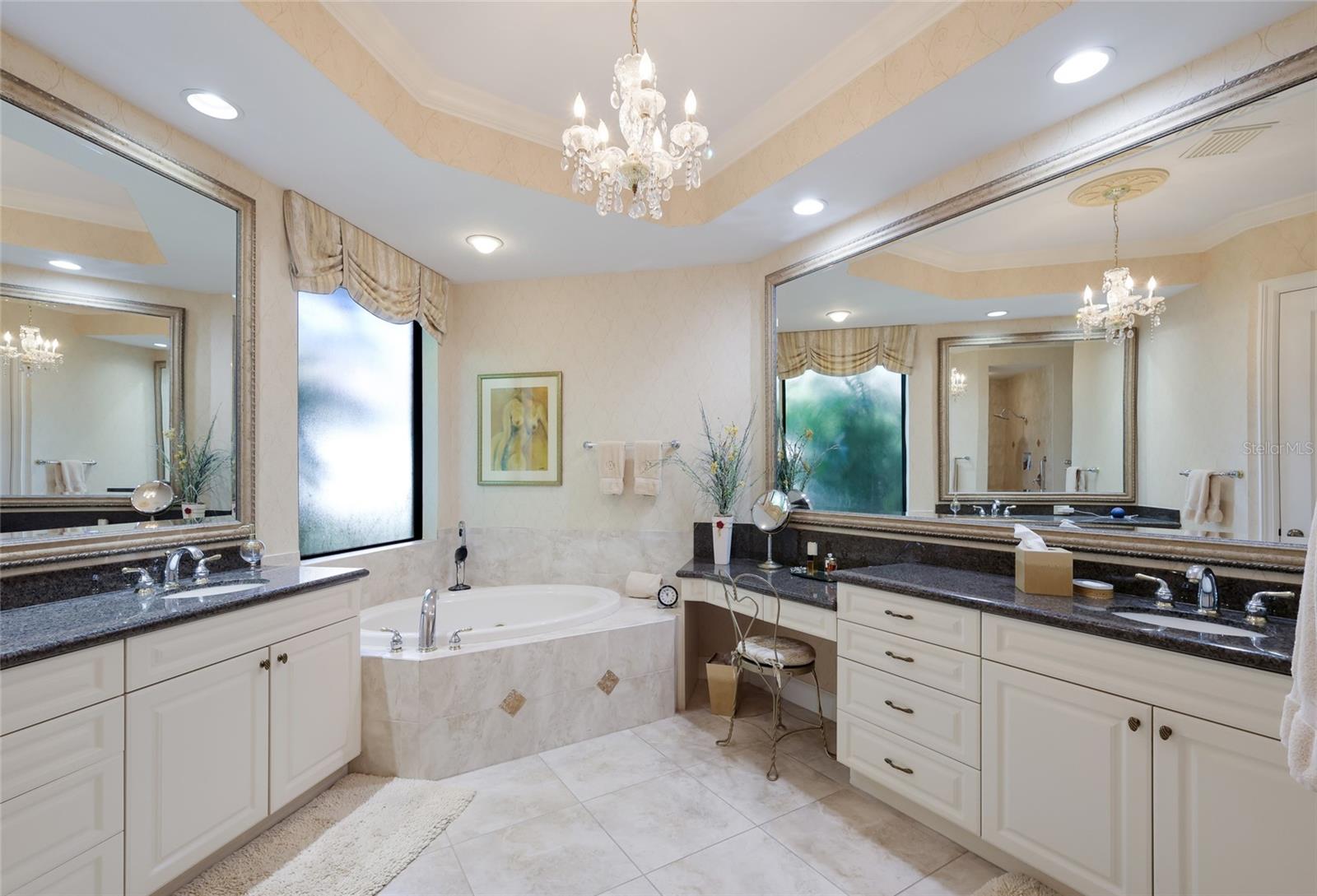 6918 BRIER CREEK COURT, Lakewood Ranch, FL 34202