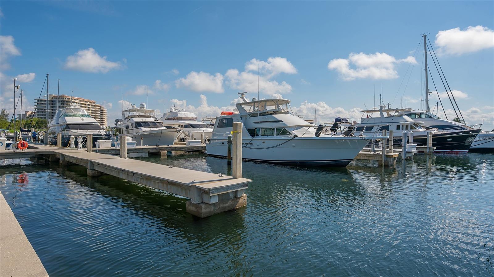 2245 HARBOURSIDE DRIVE, #101, Longboat Key, FL 34228