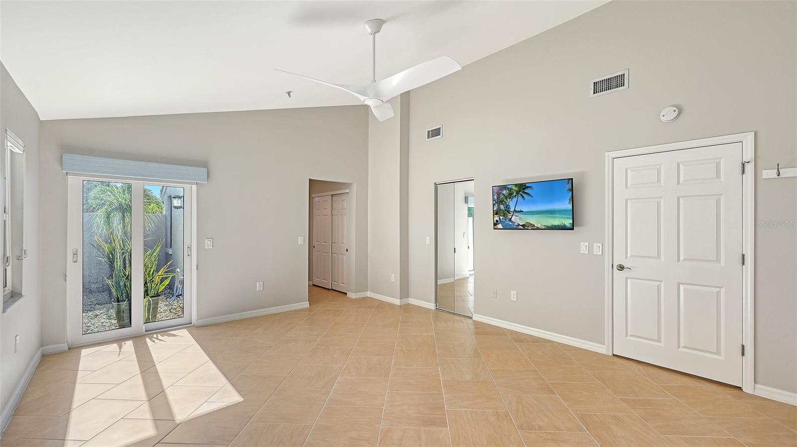 2245 HARBOURSIDE DRIVE, #101, Longboat Key, FL 34228