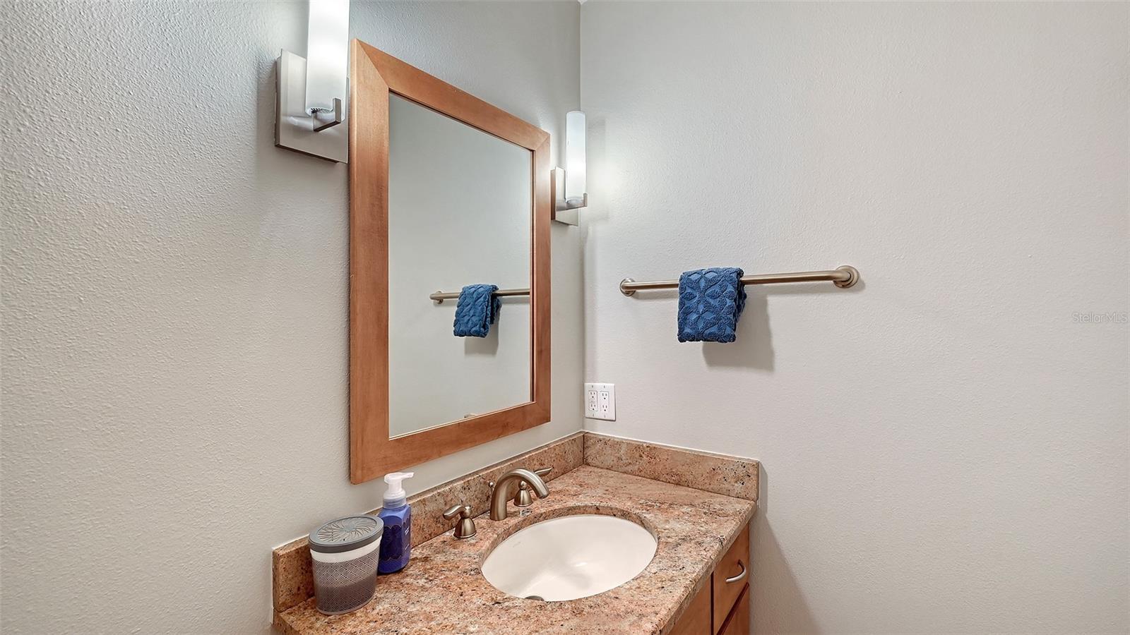 2245 HARBOURSIDE DRIVE, #101, Longboat Key, FL 34228