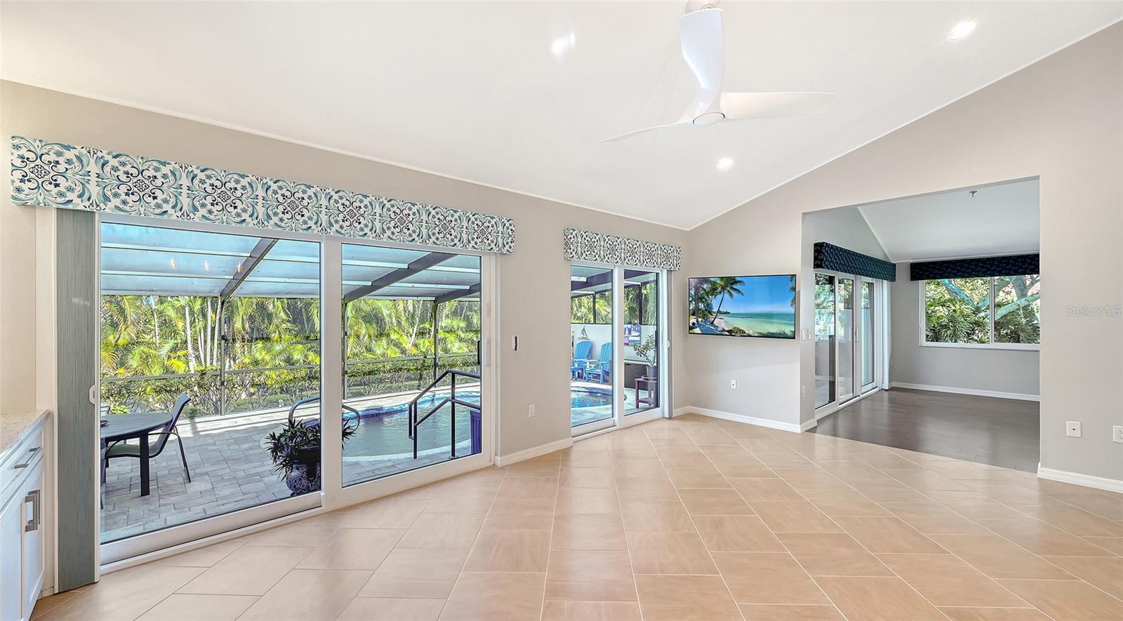 2245 HARBOURSIDE DRIVE, #101, Longboat Key, FL 34228
