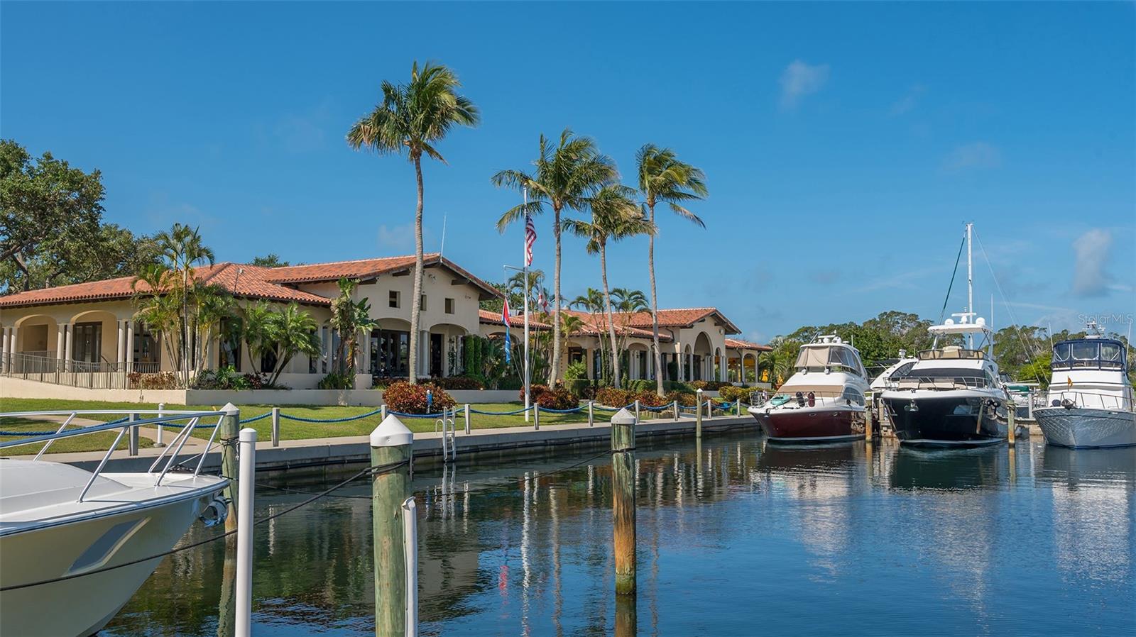 2245 HARBOURSIDE DRIVE, #101, Longboat Key, FL 34228