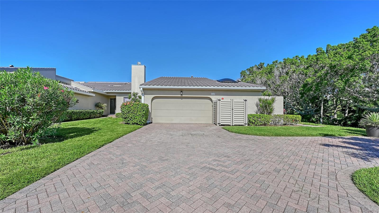 2245 HARBOURSIDE DRIVE, #101, Longboat Key, FL 34228
