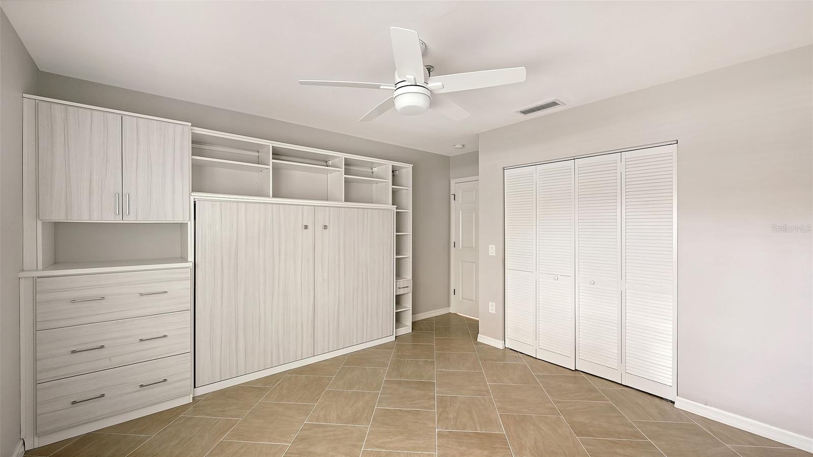 2245 HARBOURSIDE DRIVE, #101, Longboat Key, FL 34228